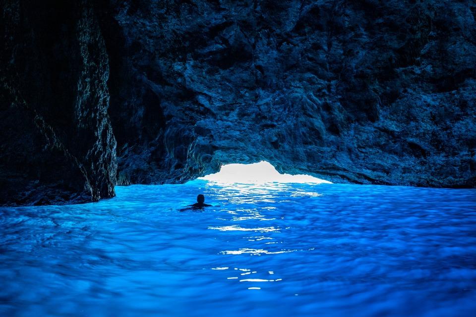 Gruta Azul de Kotor